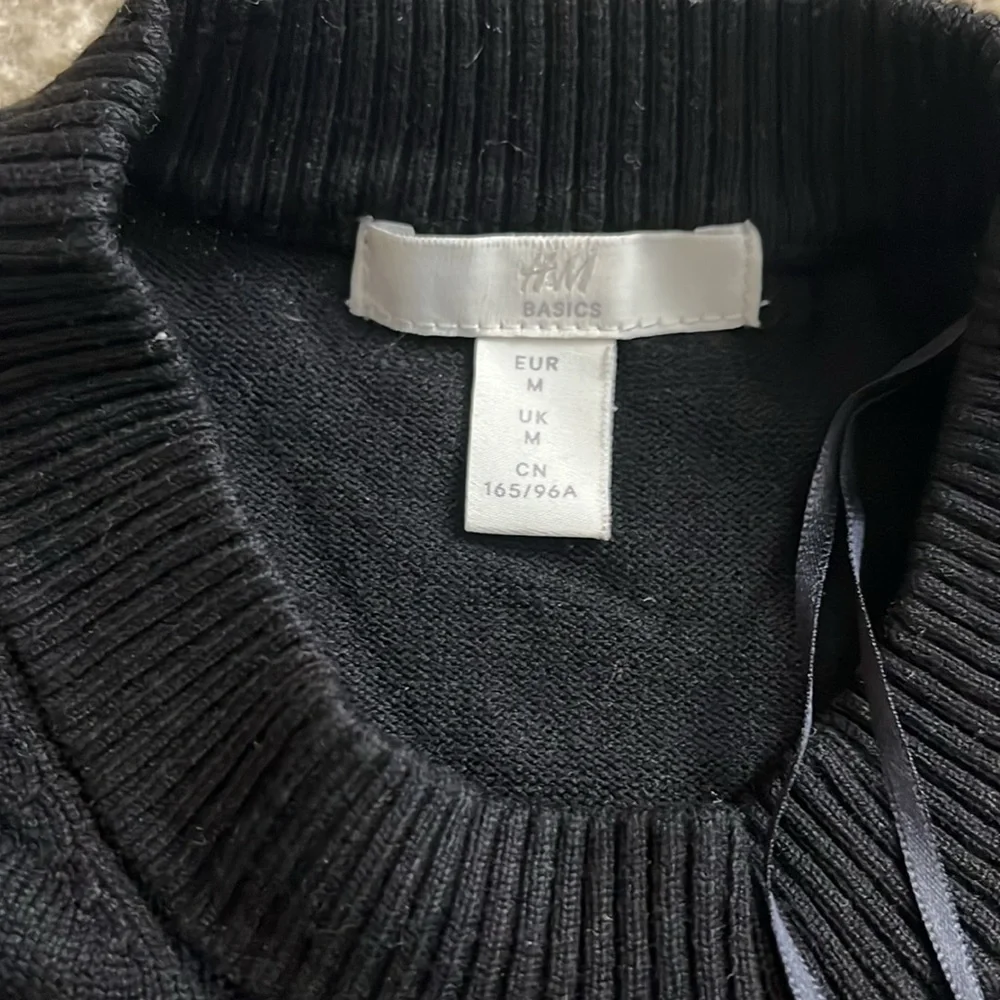 H&M basic knit - Picture 2 of 3